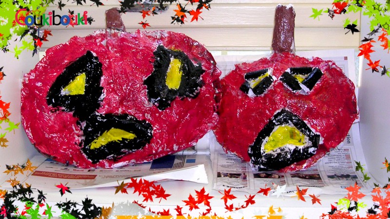CITROUILLE papier mâché Déco d'Halloween‎ - Cours COUKIBOUKI deux citrouilles en papier mache coukibouki
