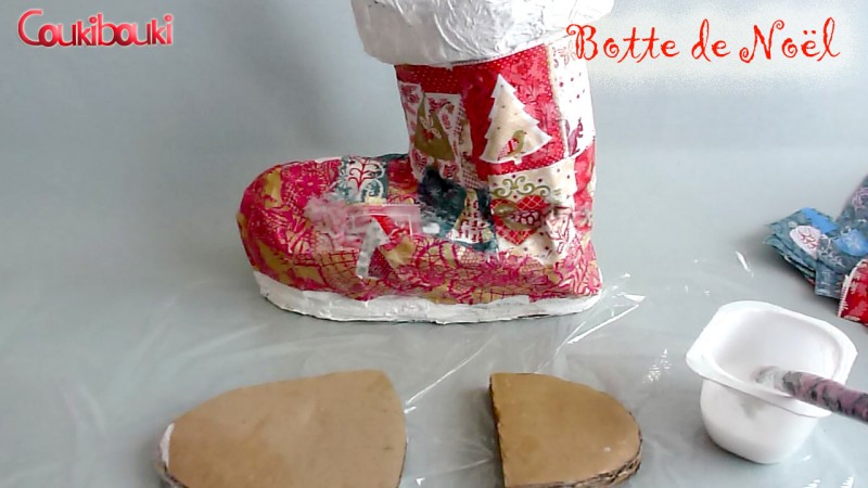 Botte de Noël en papier mâché, une belle décoration pour Noël, je crée la semelle