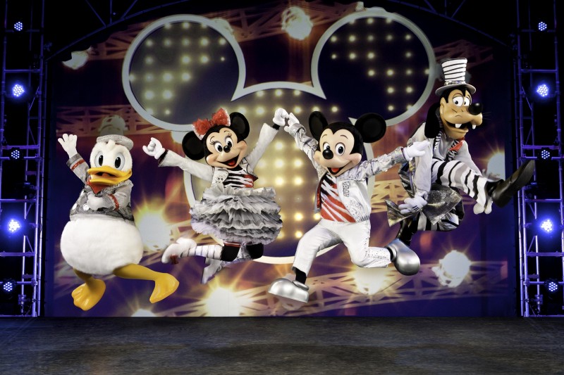 Disney Live! La Bande à Mickey Magical Music Hall spectacle enfant