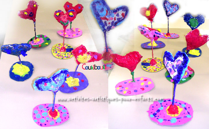 Construit un coeur en papier mâché, un cadeau pour la fête des Mères.
