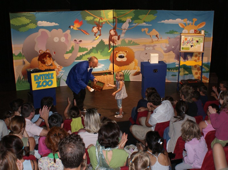 Spectacle enfants Le zoo des tout petits au festival d'Avignon.