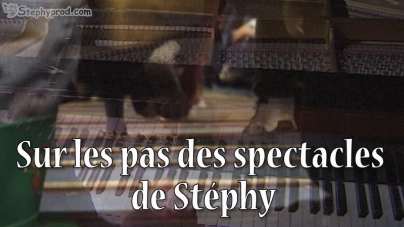 Programmez un spectacle musical de Stéphy, un piano à queue pour un spectacle pour enfants.
