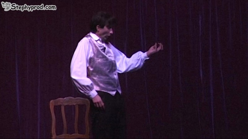 Programmez un spectacle musical de Stéphy. Vous la voyez la chauve-souris ?