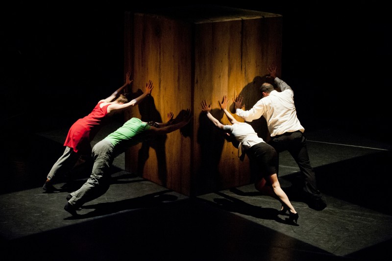 Spectacle enfant Bounce par la Compagnie Arcosm