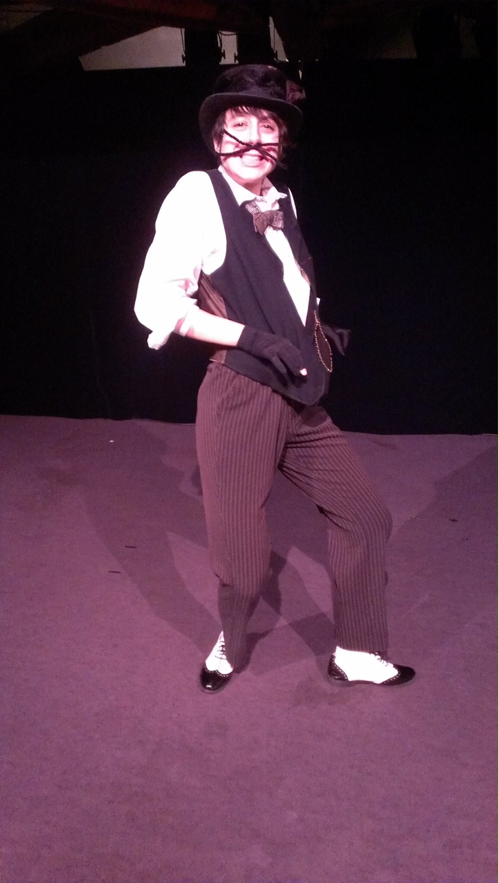 Spectacle pour enfants au théâtre des Variétés à Paris. C'est le chat qui s'est enfuit!