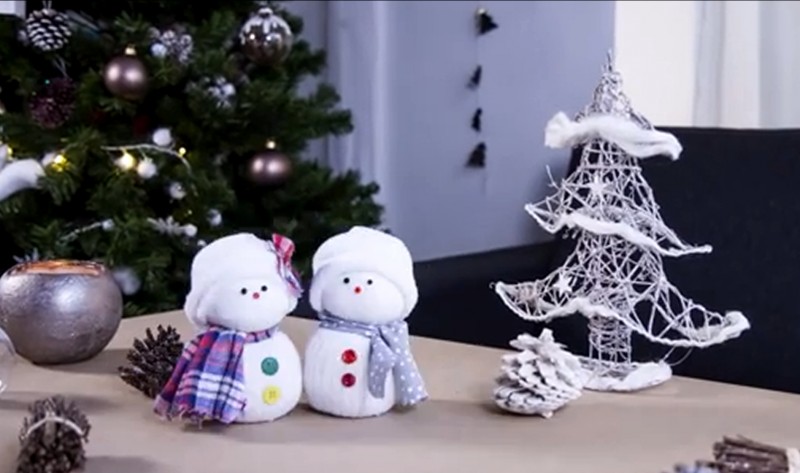 Tutos de Noël de loisirs créatifs en vidéo, notre sélection, le bonhomme neige
