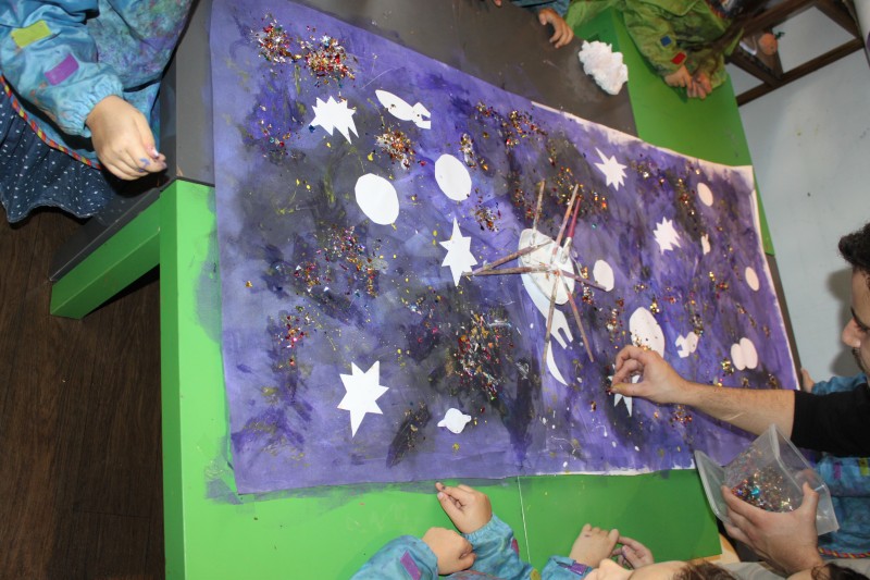 L'atelier des enfants, la semaine, les soirs d'école dans les étoiles