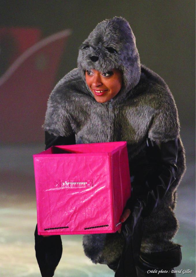 Créations de costumes pour enfants. l'animal.