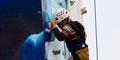 Le mur d'escalade au milieu du stade. Charléty sur neige 2008.