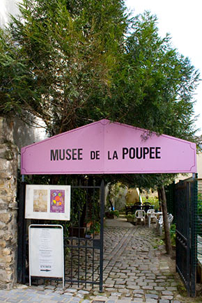 Le musée de la poupée, des animations et des ateliers.