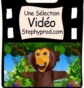 Vidéo Fais des grimaces avec la marionnette singe pour les enfants et les bébés.